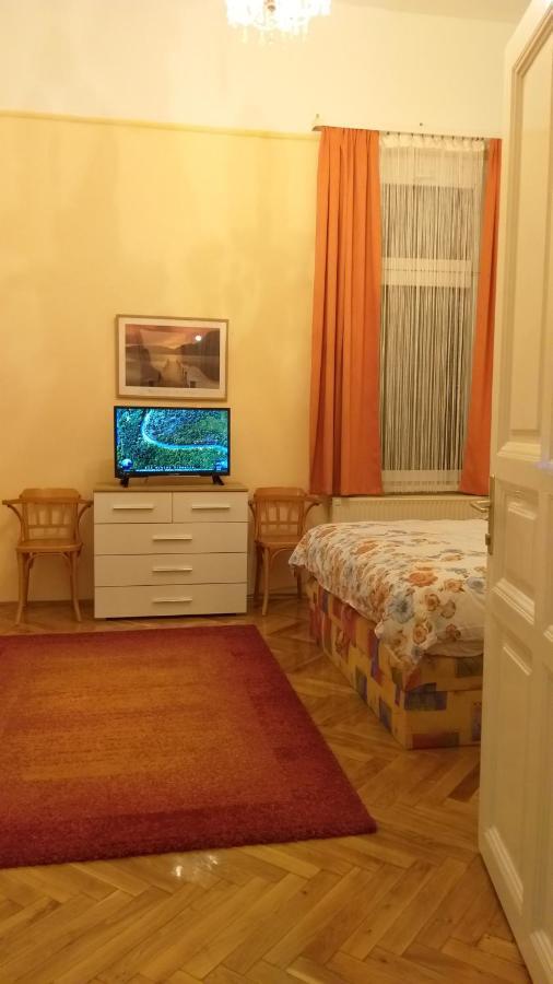 Tempo Courtyard Apartman Budapest Exterior foto